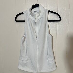 Athleta White Sleeveless Zip-Up Vest